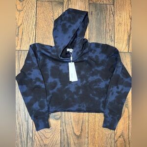 525 America‎ XS Women’s Black and Blue Cropped Hoodie